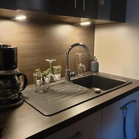 Black Orange 公寓 *